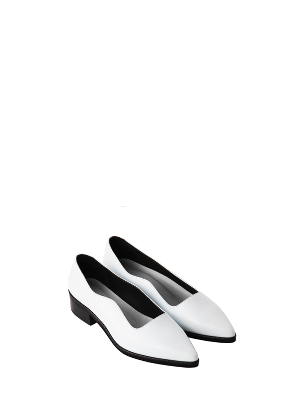 کفش تخت زنانه نوک تیز