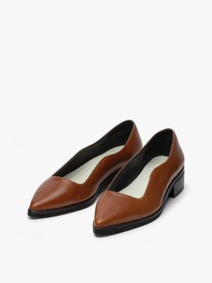 کفش تخت زنانه نوک تیز