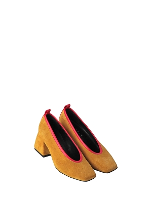 پامپ زنانه پاشنه حجمی