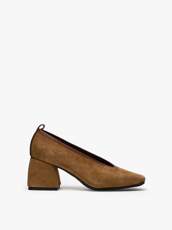 پامپ زنانه پاشنه حجمی