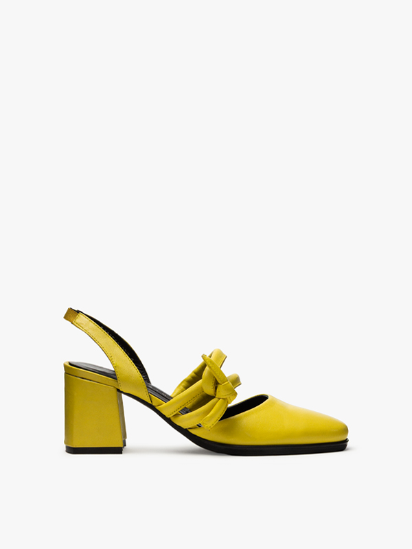 پامپ پشت باز پاشنه دار