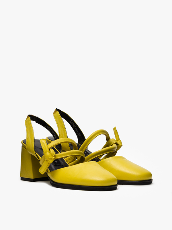 پامپ پشت باز پاشنه دار