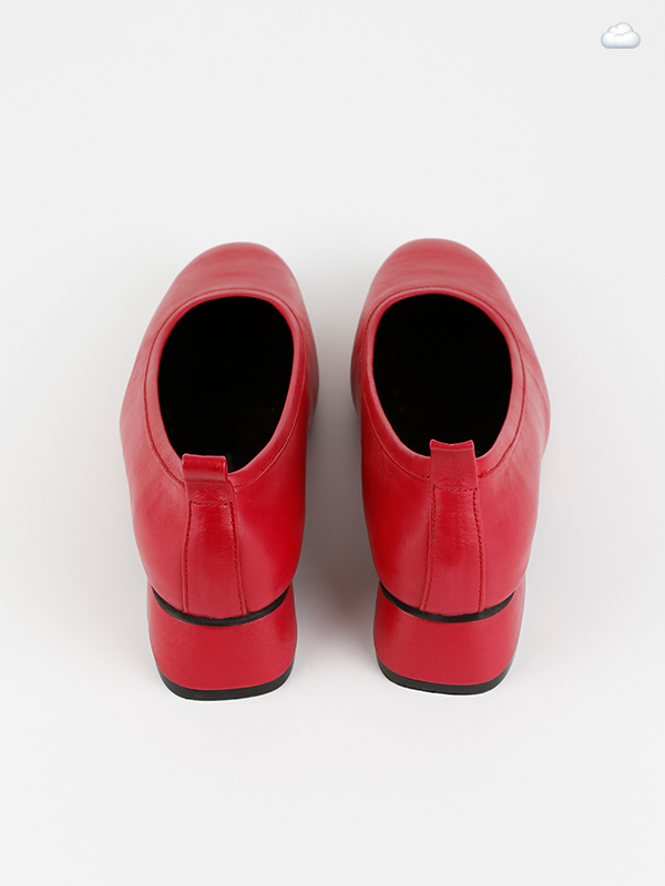 پامپ با پاشنه متوسط