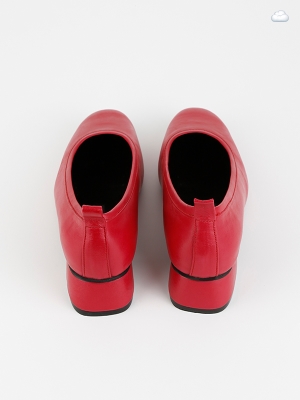 پامپ با پاشنه متوسط