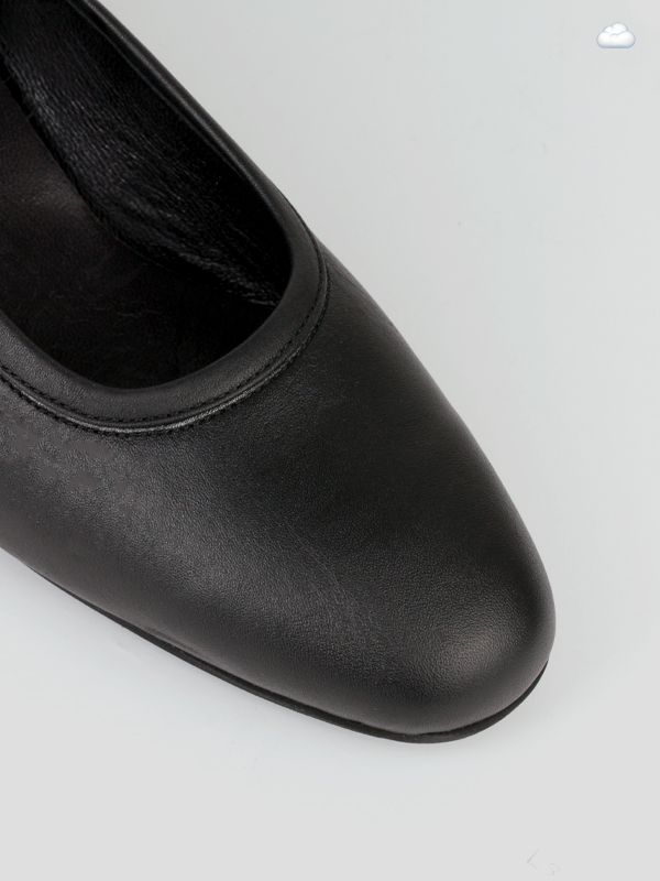 پامپ با پاشنه متوسط 