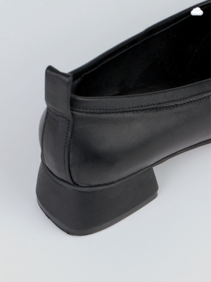 پامپ با پاشنه متوسط 