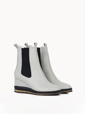 بوت کشی نبوک