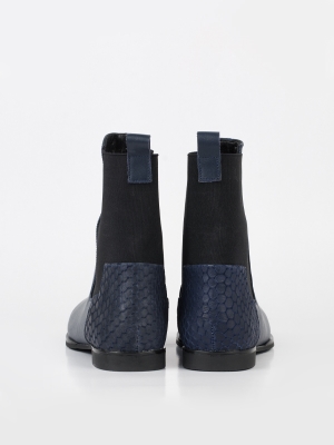 بوت زنانه کشی