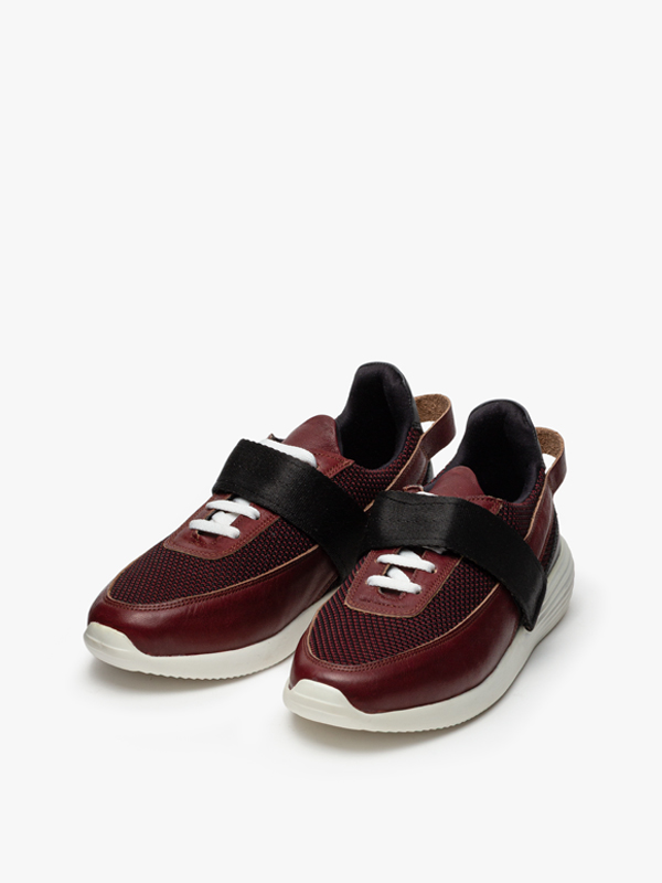 اسنیکر بندی زیره مشکی تسمه مشکی