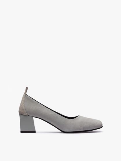 پامپ زنانه پاشنه دار