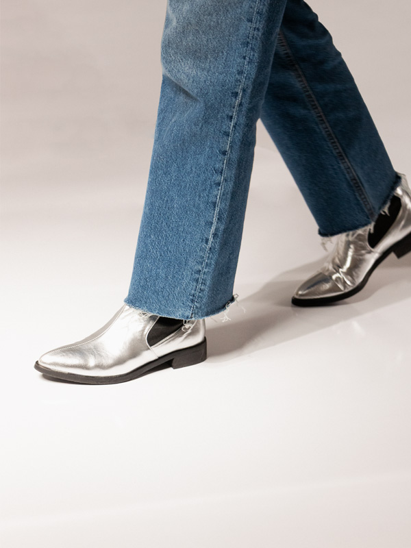 بوت زنانه بی بند