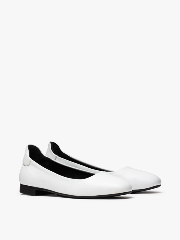 پامپ زنانه تخت