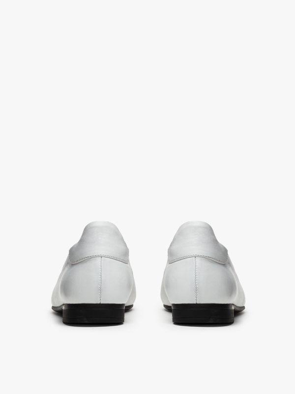 پامپ زنانه تخت