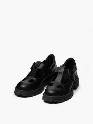 کامبت تی-استرپ