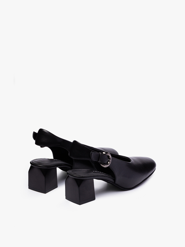 پامپ پشت باز دهنه باریک سگک دار