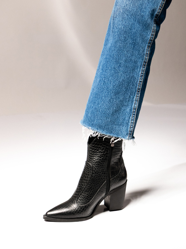 بوت کابوی نوک تیز زنانه مشکی کروکو