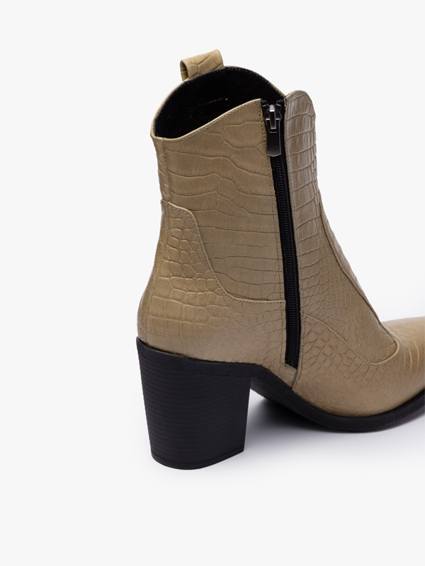 بوت کابوی نوک تیز زنانه زیتونی کروکو